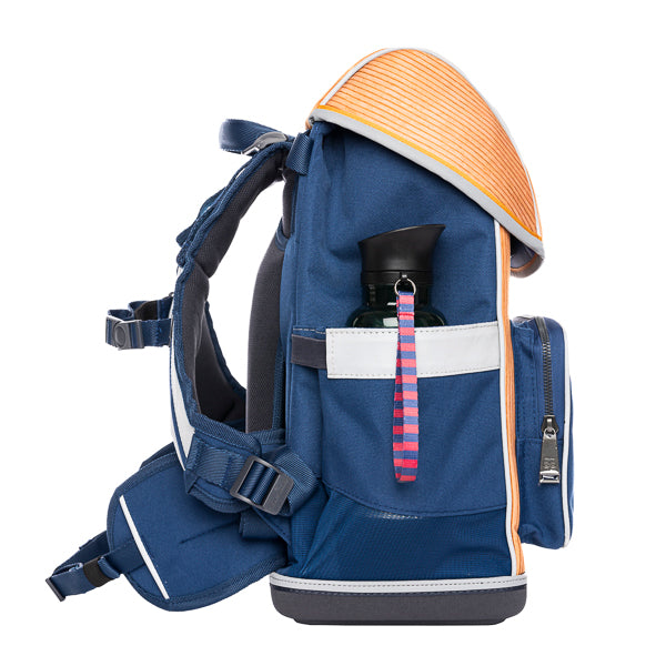 Ergomaxx Polo Dino. Ergonomic, trendy backpack for children from 6 years old. Looking for a bag with beauty and brains? The load-bearing system transfers 50% of the weight to the hips.