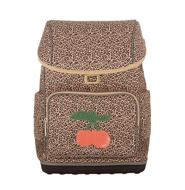 Discover the Ergomaxx, the most ergonomic and durable backpack in the world for girls aged 6 to 10. The Leopard Cherry design is an all-time Jeune Premier bestseller. Thanks to the Leopard design, your daughter will never be out of style!